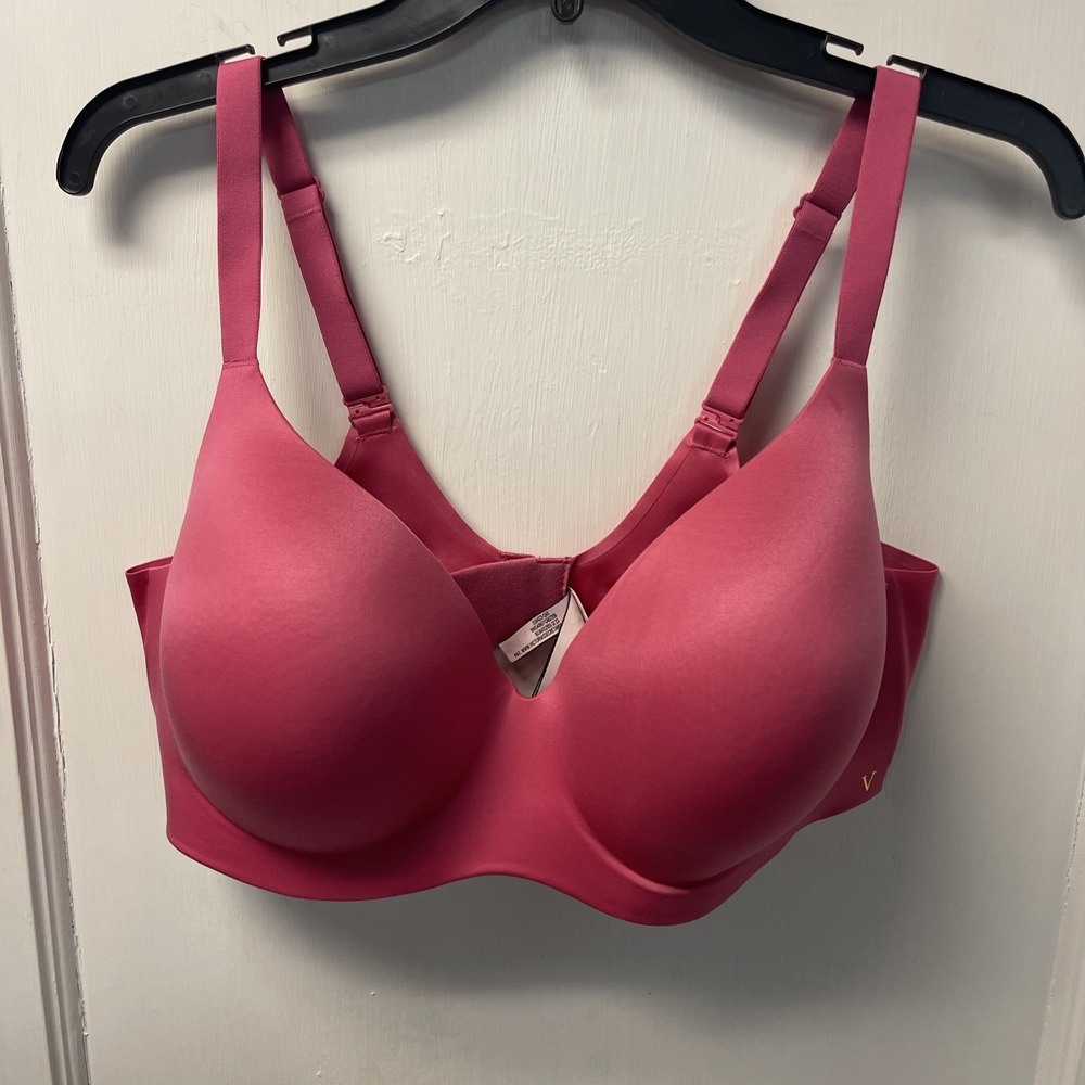 Victoria's Secret Pink Push-Up Bra 40DD Perfect Shape Smooth Seamless